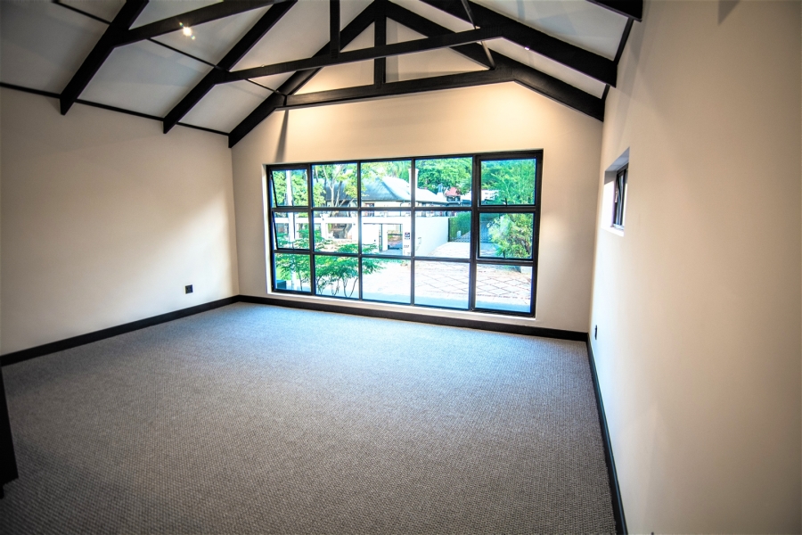 6 Bedroom Property for Sale in Waterkloof Gauteng