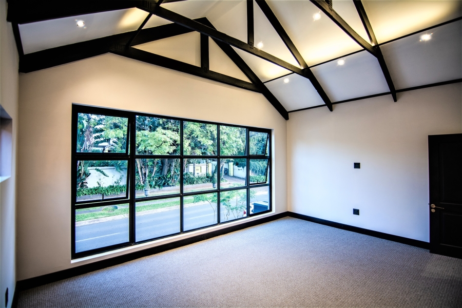 6 Bedroom Property for Sale in Waterkloof Gauteng