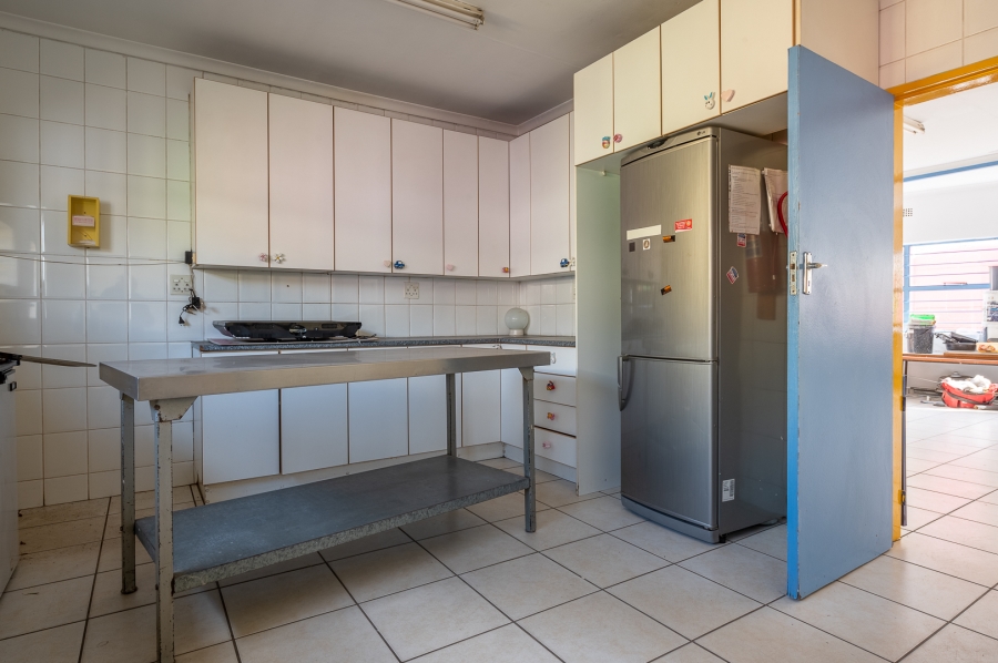 0 Bedroom Property for Sale in Hurlyvale Gauteng