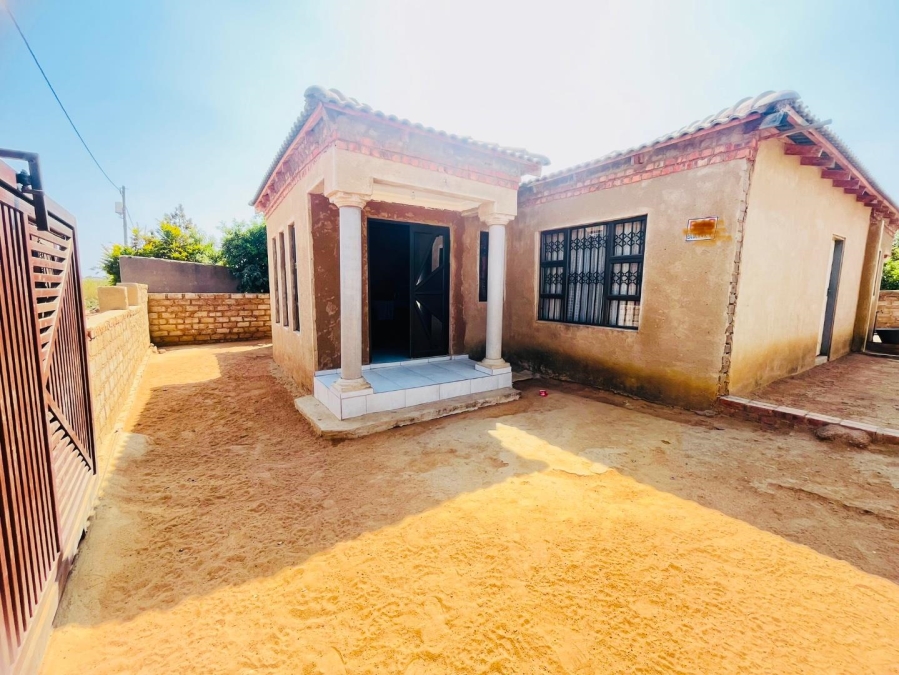 3 Bedroom Property for Sale in Soshanguve KK Gauteng