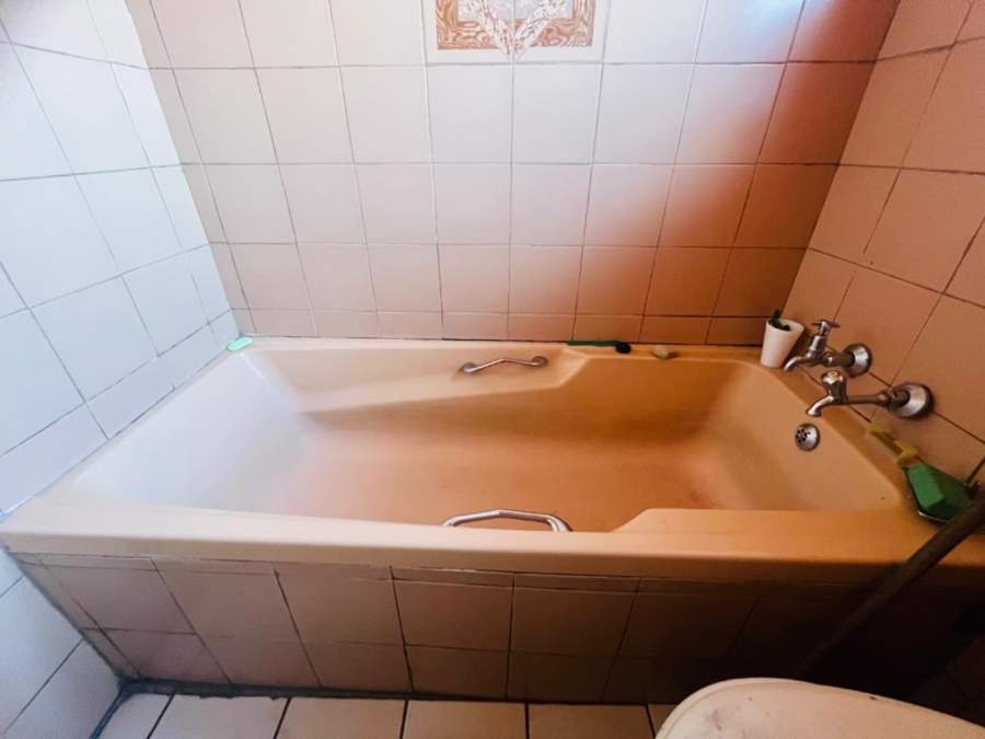 3 Bedroom Property for Sale in Lebanon Gauteng