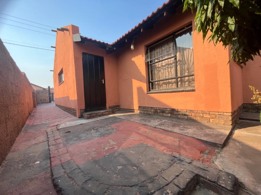 3 Bedroom Property for Sale in Lebanon Gauteng