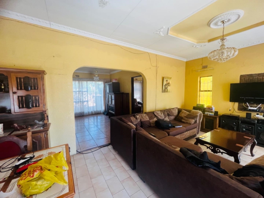 2 Bedroom Property for Sale in Soshanguve AA Gauteng