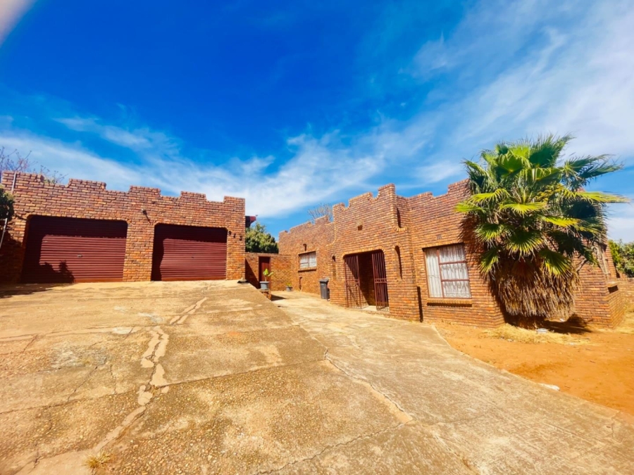 2 Bedroom Property for Sale in Soshanguve AA Gauteng