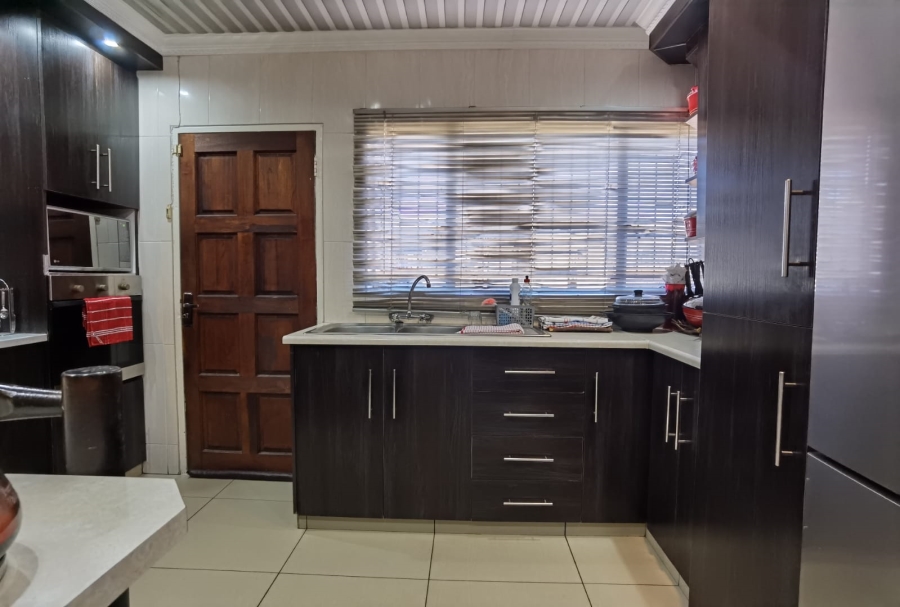 4 Bedroom Property for Sale in Dal Fouche Gauteng