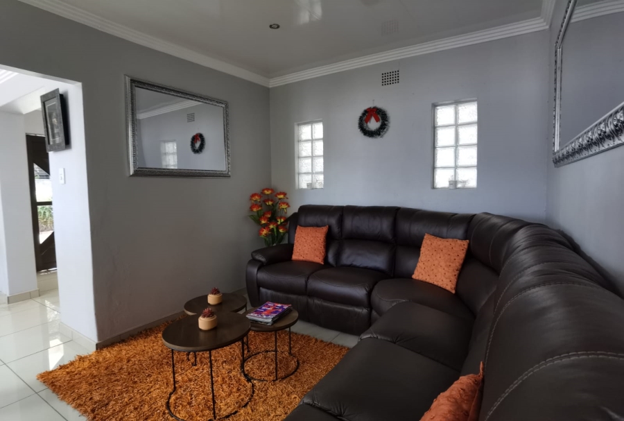 4 Bedroom Property for Sale in Dal Fouche Gauteng