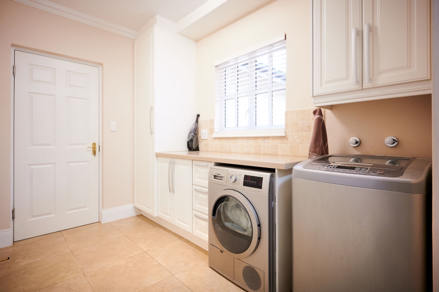 3 Bedroom Property for Sale in Waterfall Valley Mature Lifestyle Estate Gauteng