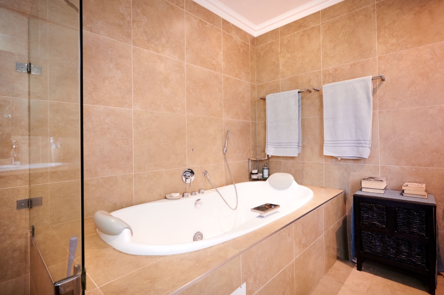 3 Bedroom Property for Sale in Waterfall Valley Mature Lifestyle Estate Gauteng