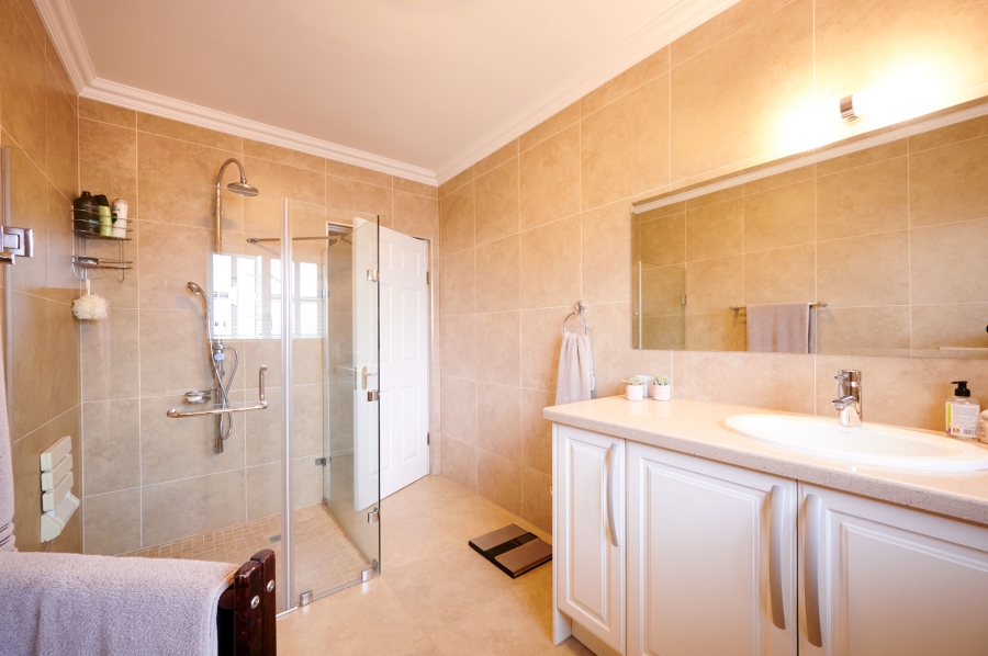 3 Bedroom Property for Sale in Waterfall Valley Mature Lifestyle Estate Gauteng