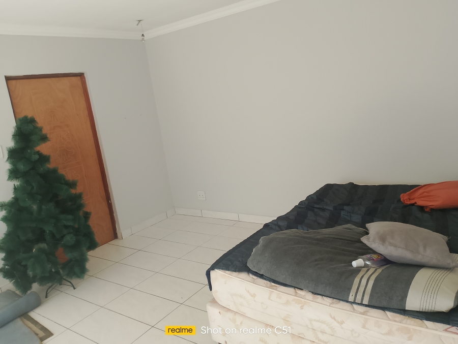 5 Bedroom Property for Sale in Helderwyk Gauteng