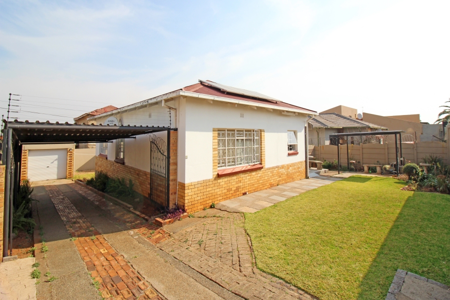 3 Bedroom Property for Sale in Crosby Gauteng