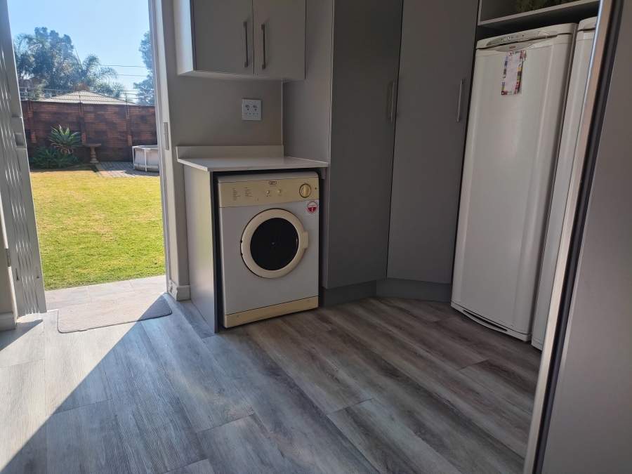 3 Bedroom Property for Sale in Silverton Gauteng