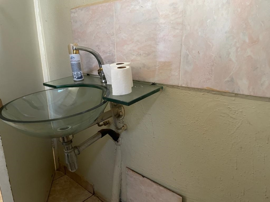 3 Bedroom Property for Sale in Protea Glen Gauteng