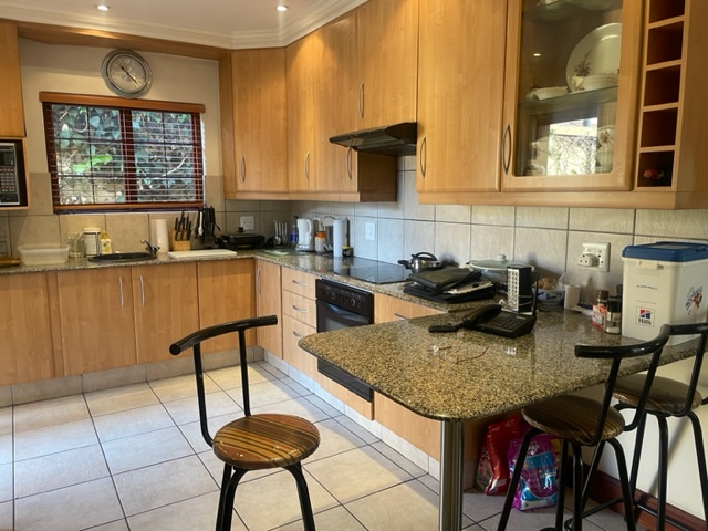 3 Bedroom Property for Sale in Bedfordview Gauteng