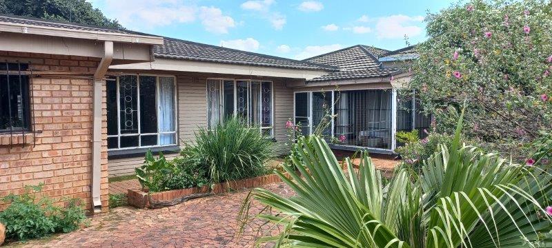 3 Bedroom Property for Sale in Selection Park Gauteng
