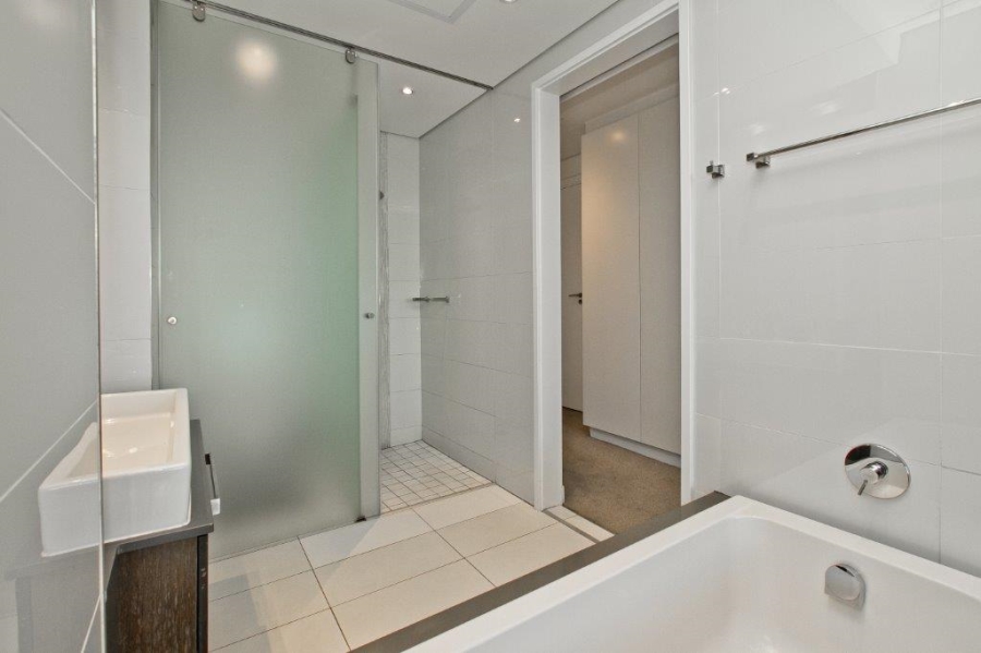 1 Bedroom Property for Sale in Morningside Gauteng
