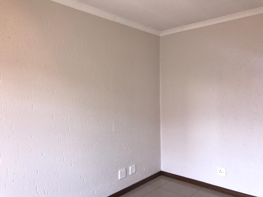 3 Bedroom Property for Sale in Helderwyk Gauteng