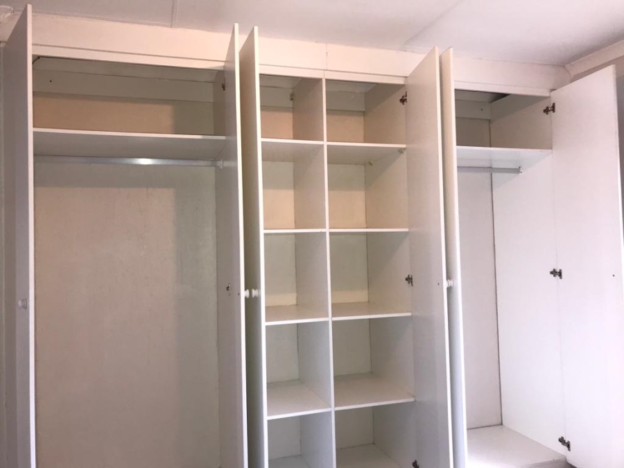 3 Bedroom Property for Sale in Helderwyk Gauteng