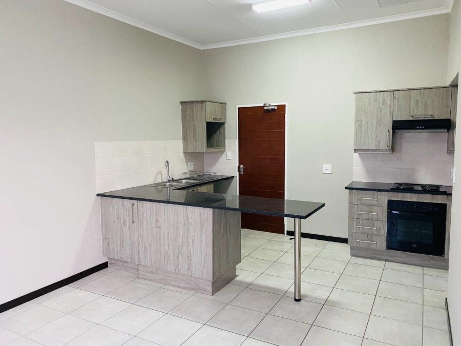 2 Bedroom Property for Sale in Barbeque Downs Gauteng