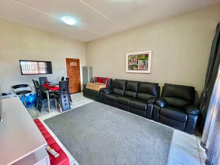 3 Bedroom Property for Sale in Barbeque Downs Gauteng