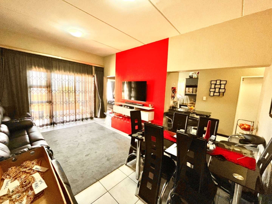 3 Bedroom Property for Sale in Barbeque Downs Gauteng
