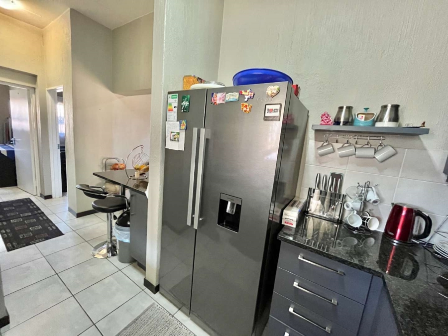 3 Bedroom Property for Sale in Barbeque Downs Gauteng