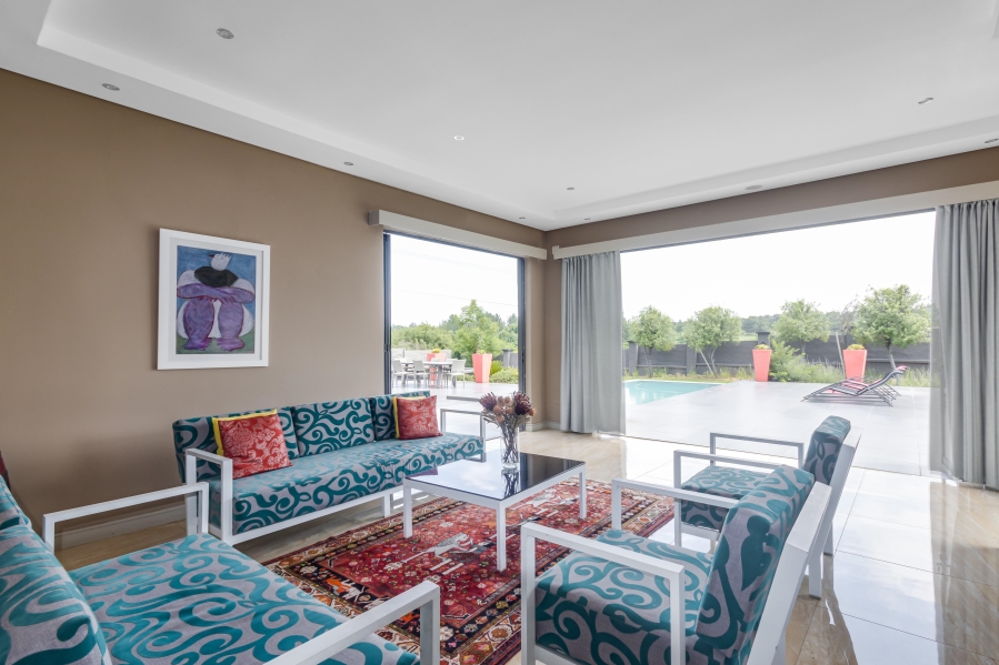 4 Bedroom Property for Sale in Blue Hills Equestrian Estate Gauteng