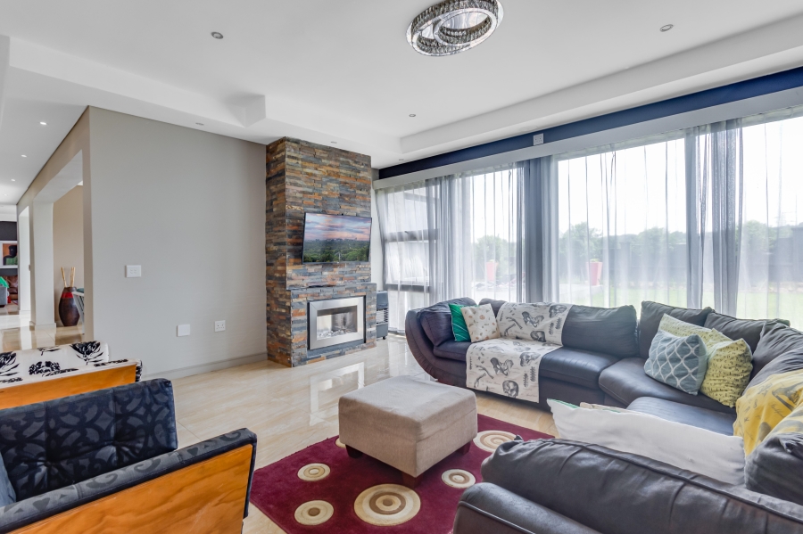 4 Bedroom Property for Sale in Blue Hills Equestrian Estate Gauteng