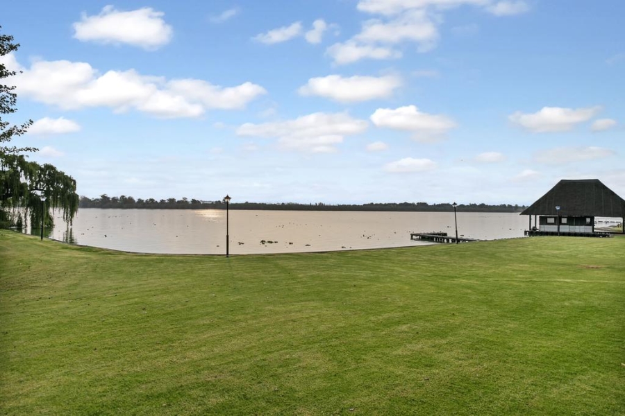 4 Bedroom Property for Sale in Theoville Gauteng