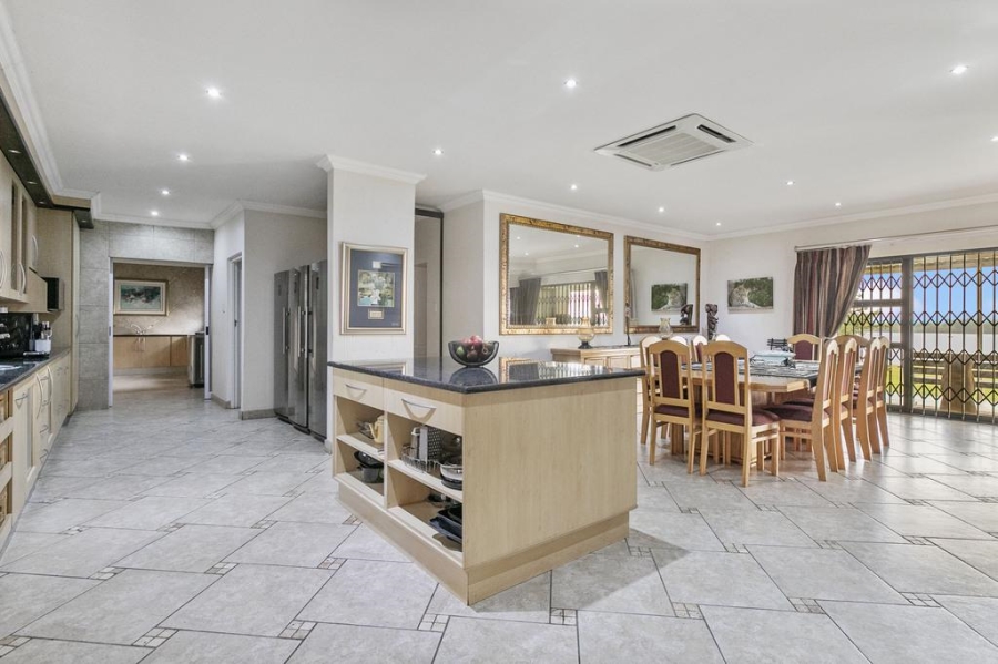 4 Bedroom Property for Sale in Theoville Gauteng