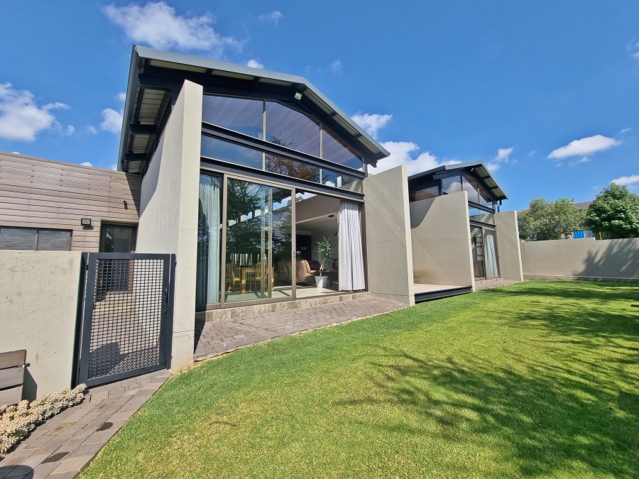 4 Bedroom Property for Sale in Midstream Hill Gauteng