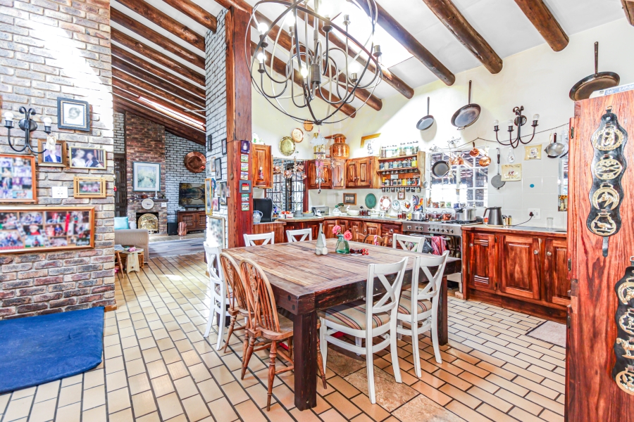 9 Bedroom Property for Sale in Sun Valley Gauteng