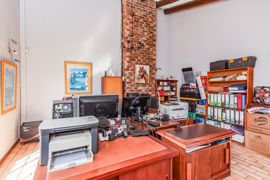 9 Bedroom Property for Sale in Sun Valley Gauteng