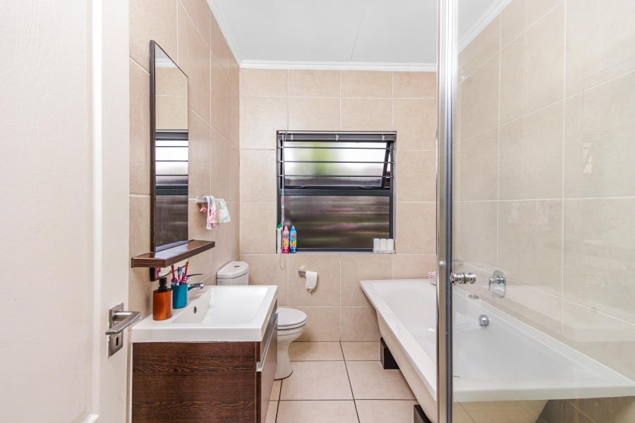 3 Bedroom Property for Sale in Fourways Gauteng