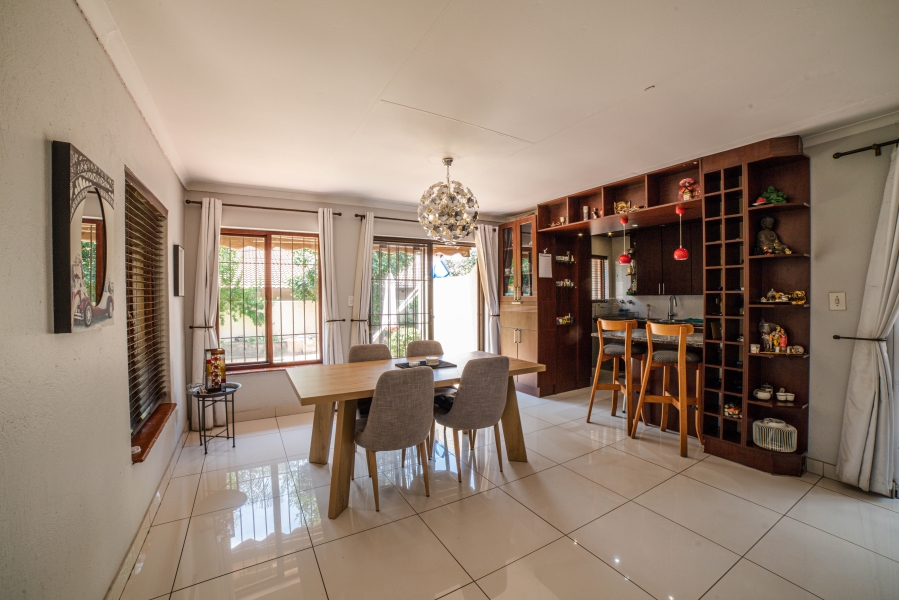 2 Bedroom Property for Sale in Fourways Gauteng