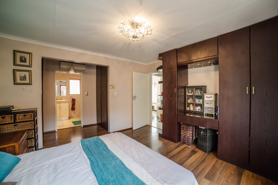 2 Bedroom Property for Sale in Fourways Gauteng