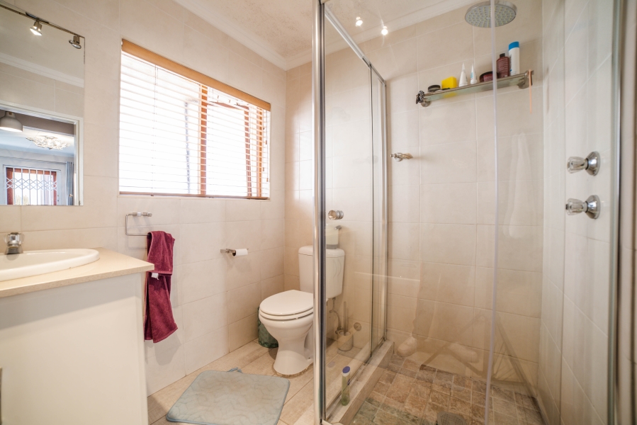 2 Bedroom Property for Sale in Fourways Gauteng