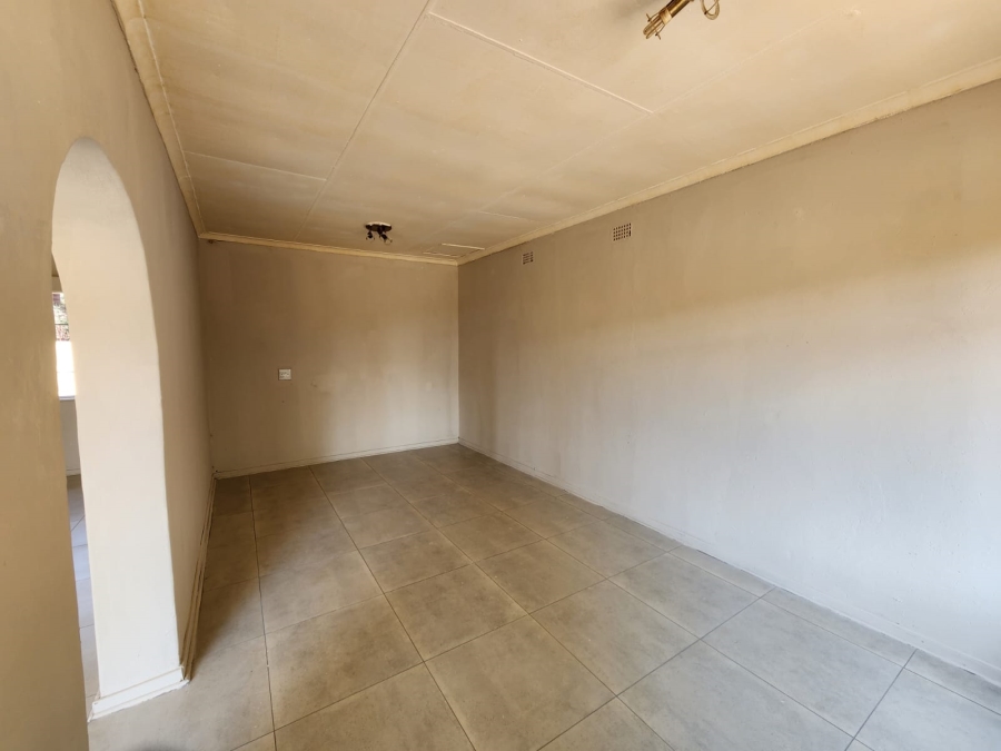 3 Bedroom Property for Sale in Krugersrus Gauteng