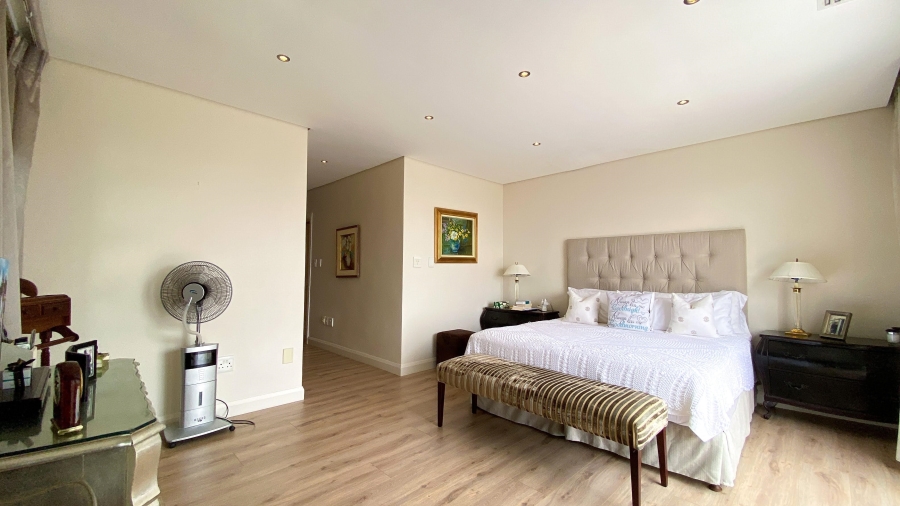 4 Bedroom Property for Sale in Morningside Gauteng