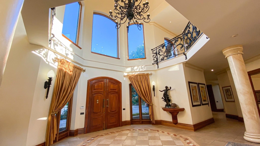 To Let 7 Bedroom Property for Rent in Hyde Park Gauteng