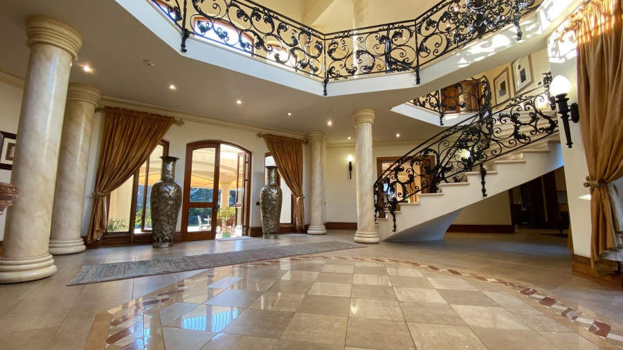 To Let 7 Bedroom Property for Rent in Hyde Park Gauteng