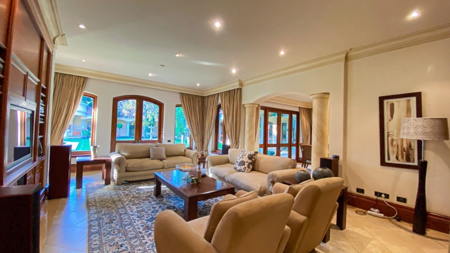 To Let 7 Bedroom Property for Rent in Hyde Park Gauteng