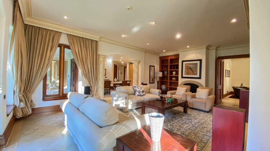 To Let 7 Bedroom Property for Rent in Hyde Park Gauteng