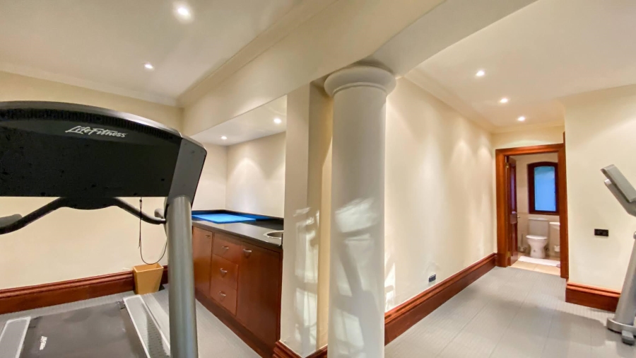 To Let 7 Bedroom Property for Rent in Hyde Park Gauteng