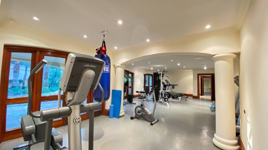 To Let 7 Bedroom Property for Rent in Hyde Park Gauteng