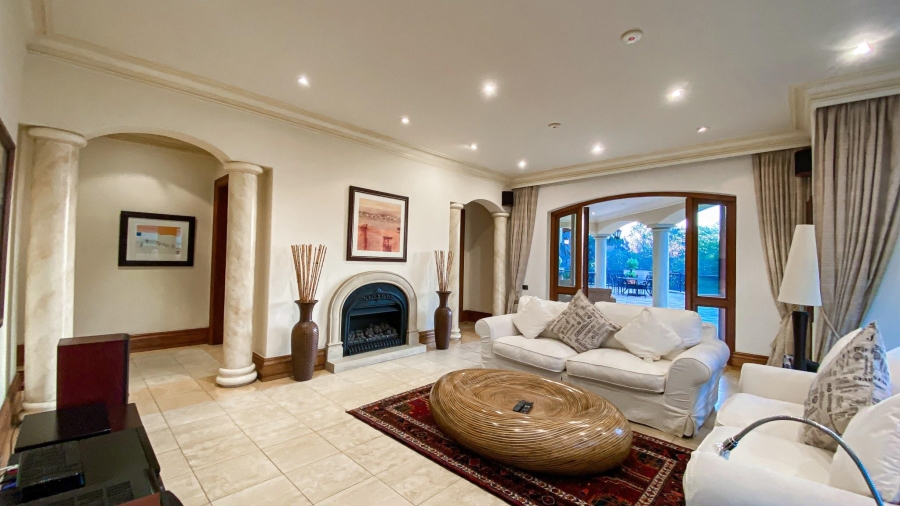 To Let 7 Bedroom Property for Rent in Hyde Park Gauteng