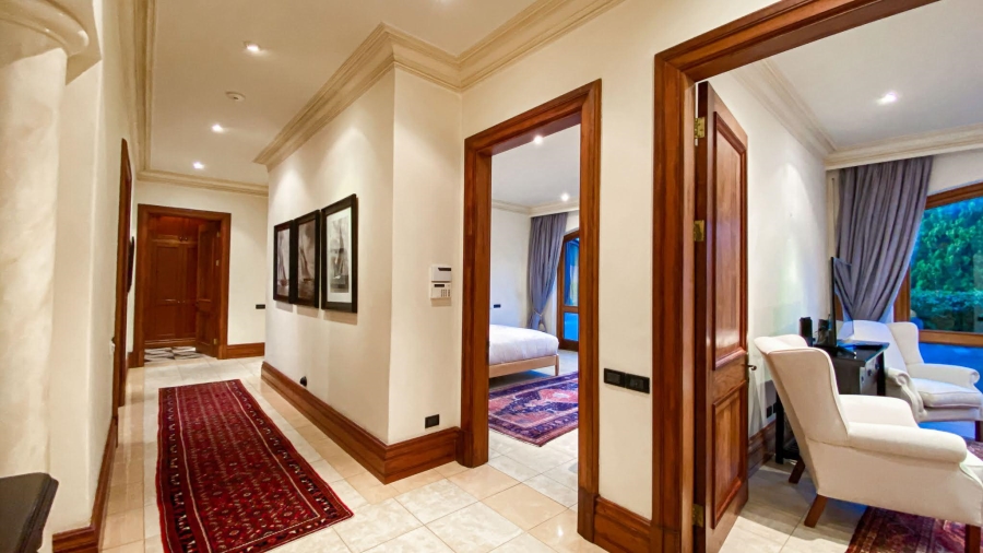 To Let 7 Bedroom Property for Rent in Hyde Park Gauteng