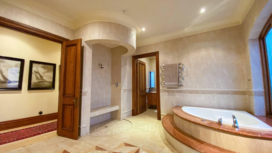 To Let 7 Bedroom Property for Rent in Hyde Park Gauteng