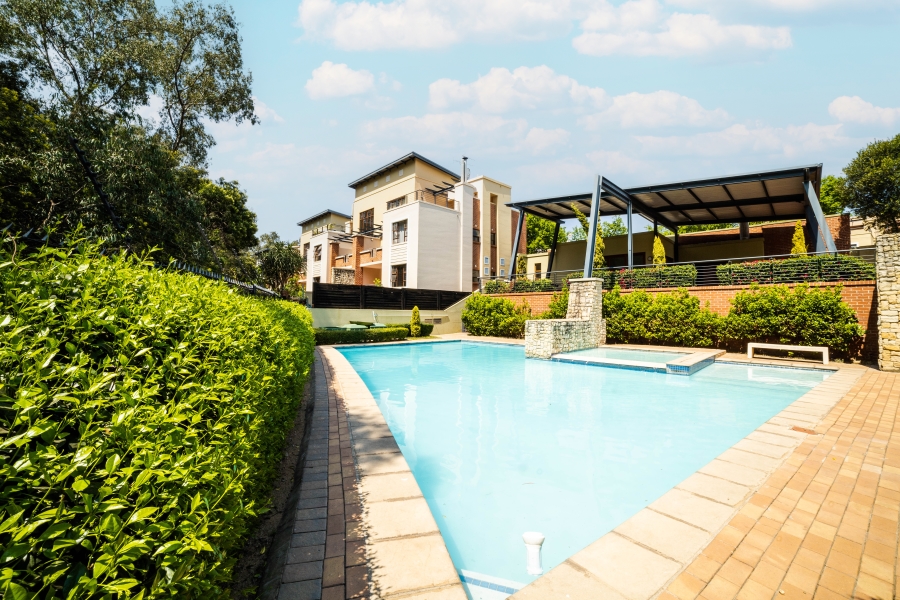 2 Bedroom Property for Sale in Douglasdale Gauteng