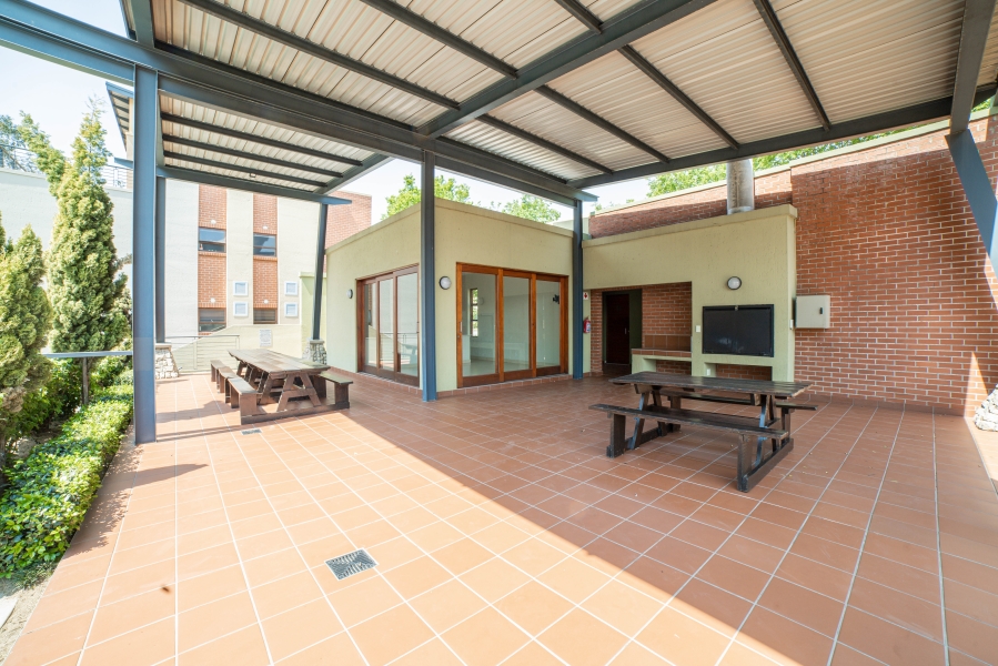 2 Bedroom Property for Sale in Douglasdale Gauteng